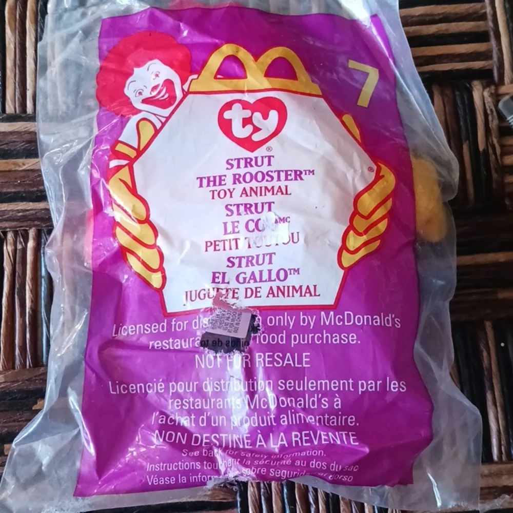 Ty Strut The Rooster 1996 NEW beanie baby